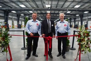 Manitoulin Transport Opens One of the Largest Transportation Facilities in Western Canada Show/Hide